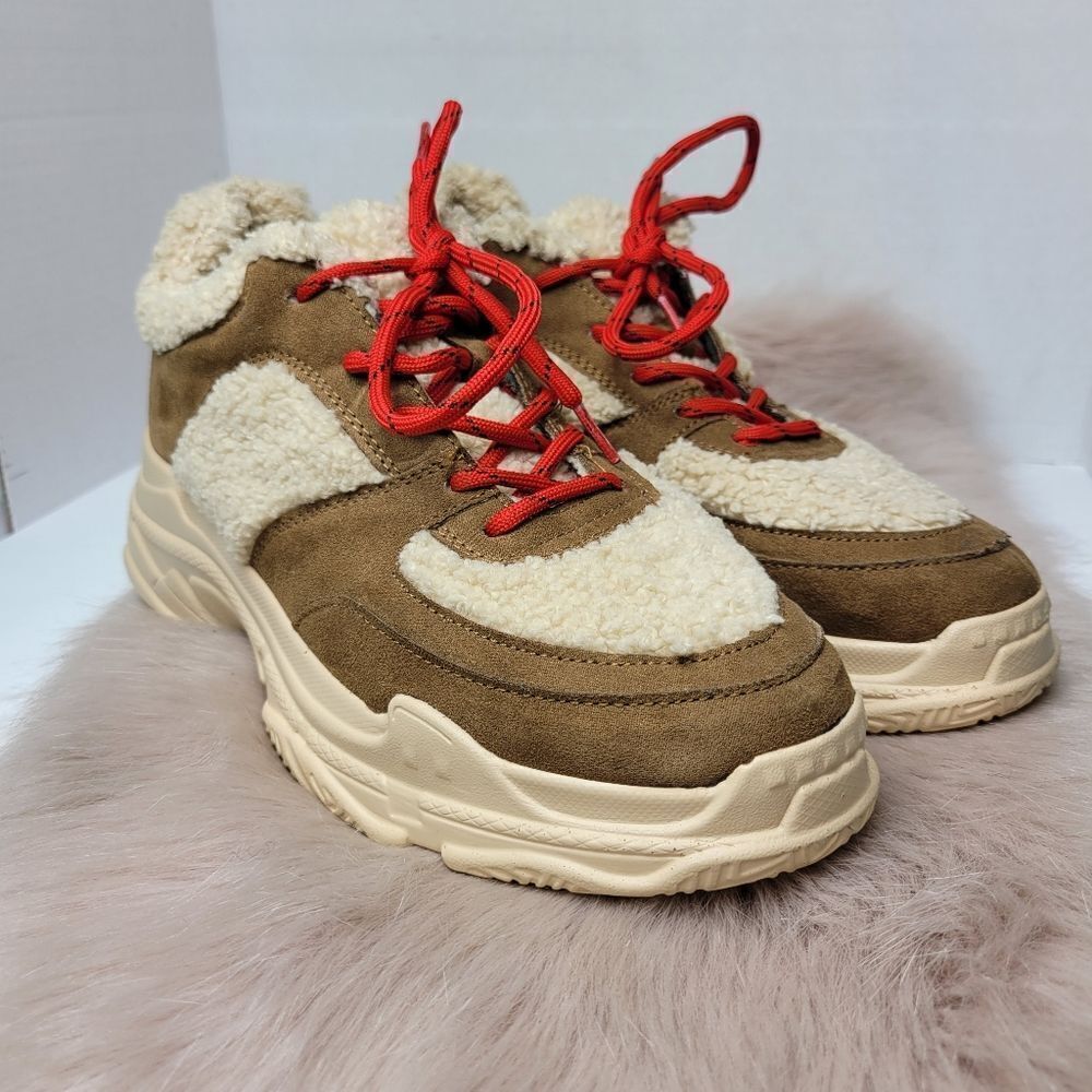 Jessica Simpson Women's Sporta2 Fur Chunky  Sneaker Shoes Size 8